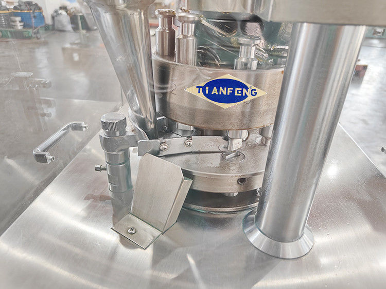 900x800x1800mm 알약 태블릿 프레스 머신 최대 채울 깊이 15mm 그리고 태블릿 두께 2-6mm