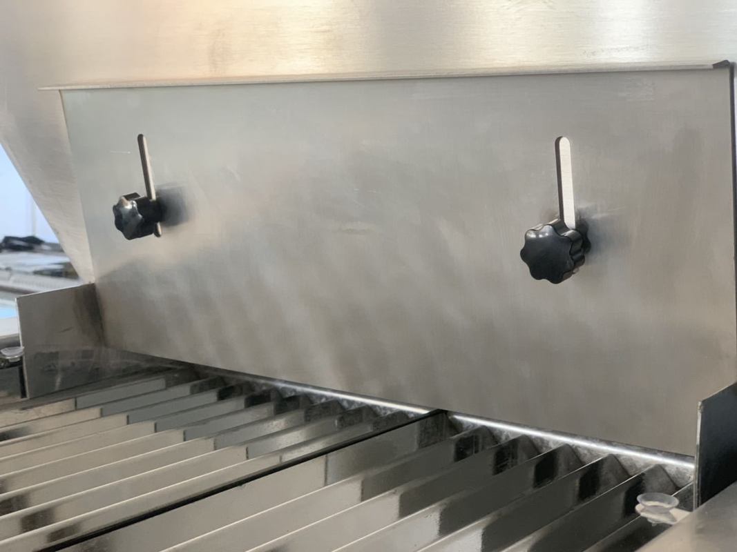 50HZ/60HZ 전압 계수 및 충전 기계, 분당 10-120 병 처리량으로 빠르고 정확한 충전